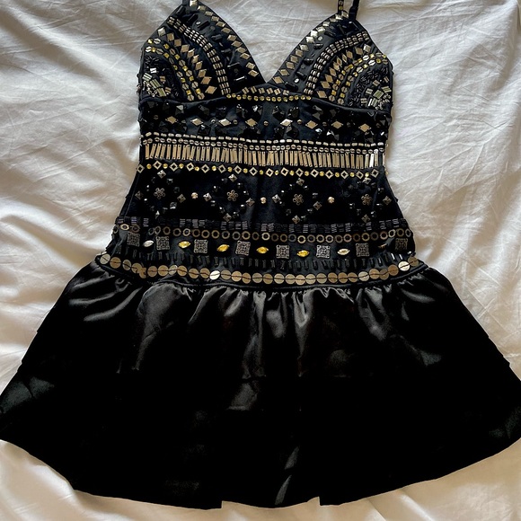 LBD - Picture 2 of 4